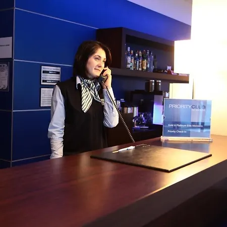 Отель Express Istanbul-ora