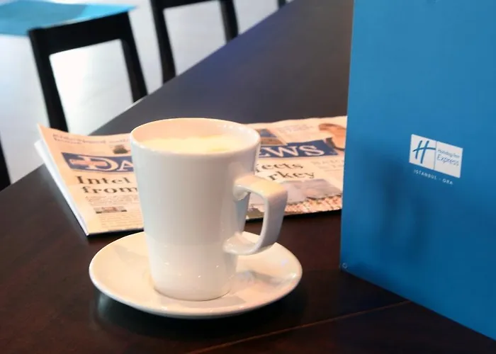 Hotel Express Istanbul-ora